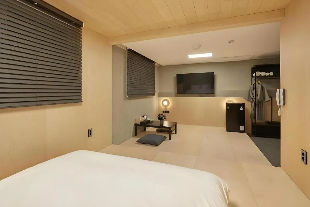*** Hotel Slow Stay Da Seoul South Korea
